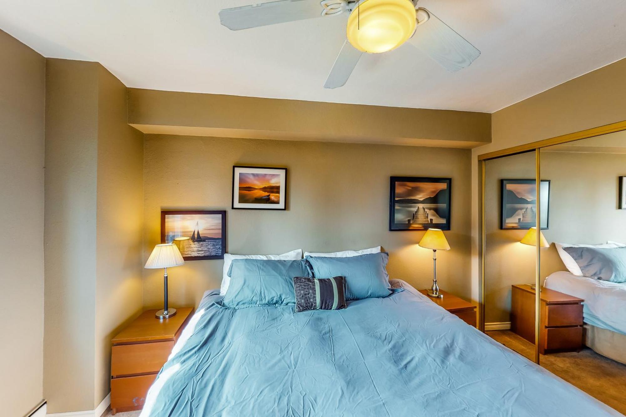 Hubble Place Condos Seattle Room photo